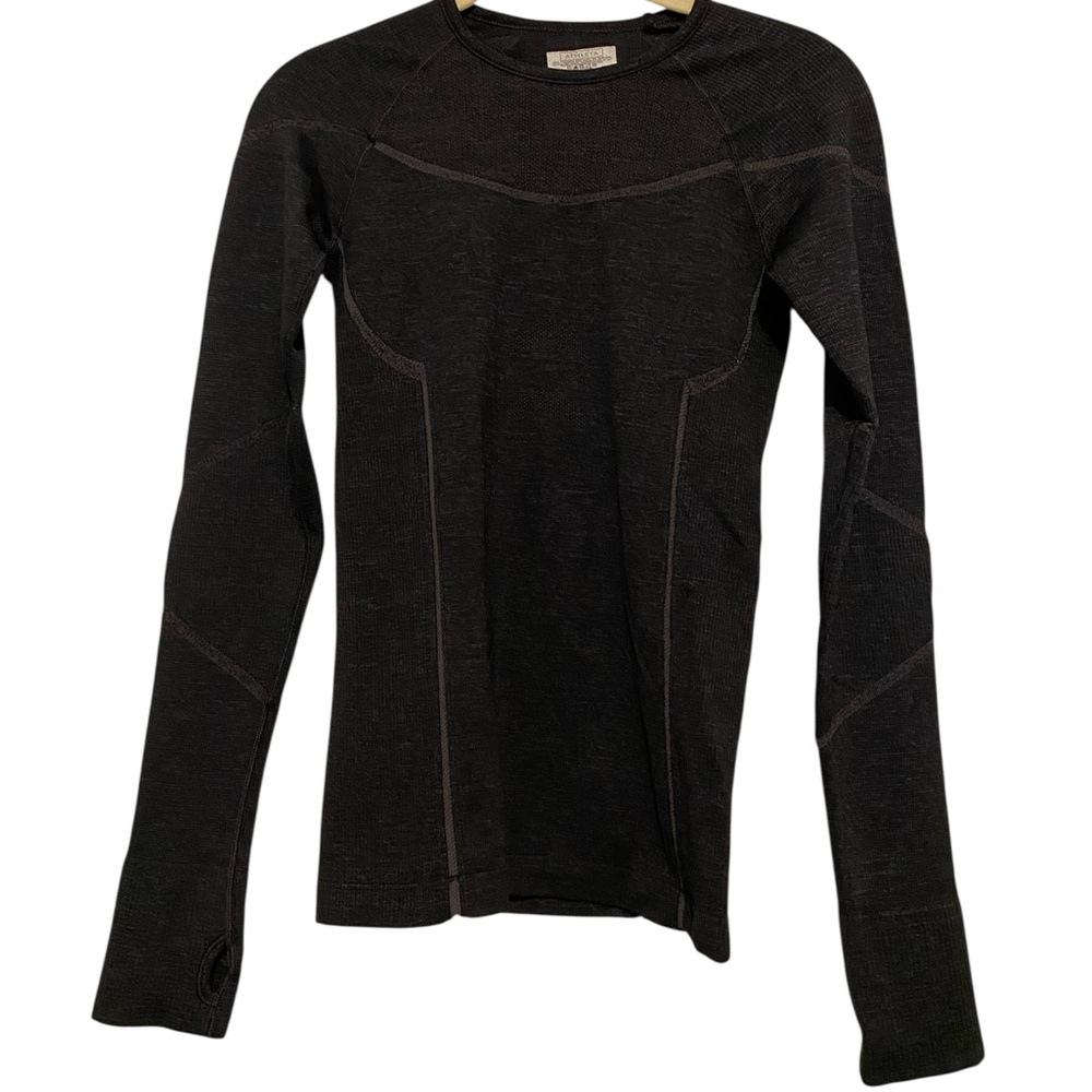 Athleta Performance Long Sleeve Top. Charcoal. Thumb Holes. Sz. XS
